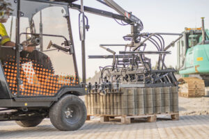 Maskinläggning av markstensblock